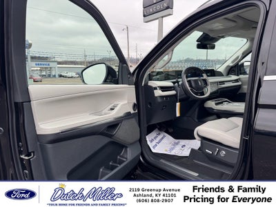 2026 Lincoln Navigator L Reserve