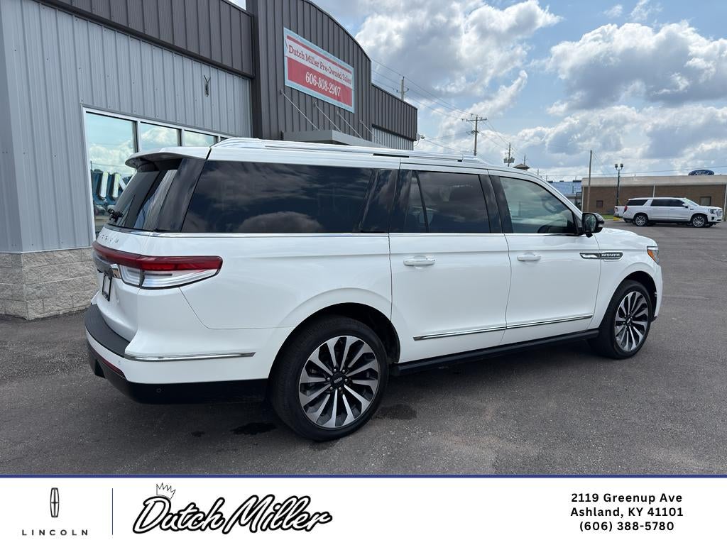 2022 Lincoln Navigator L Reserve