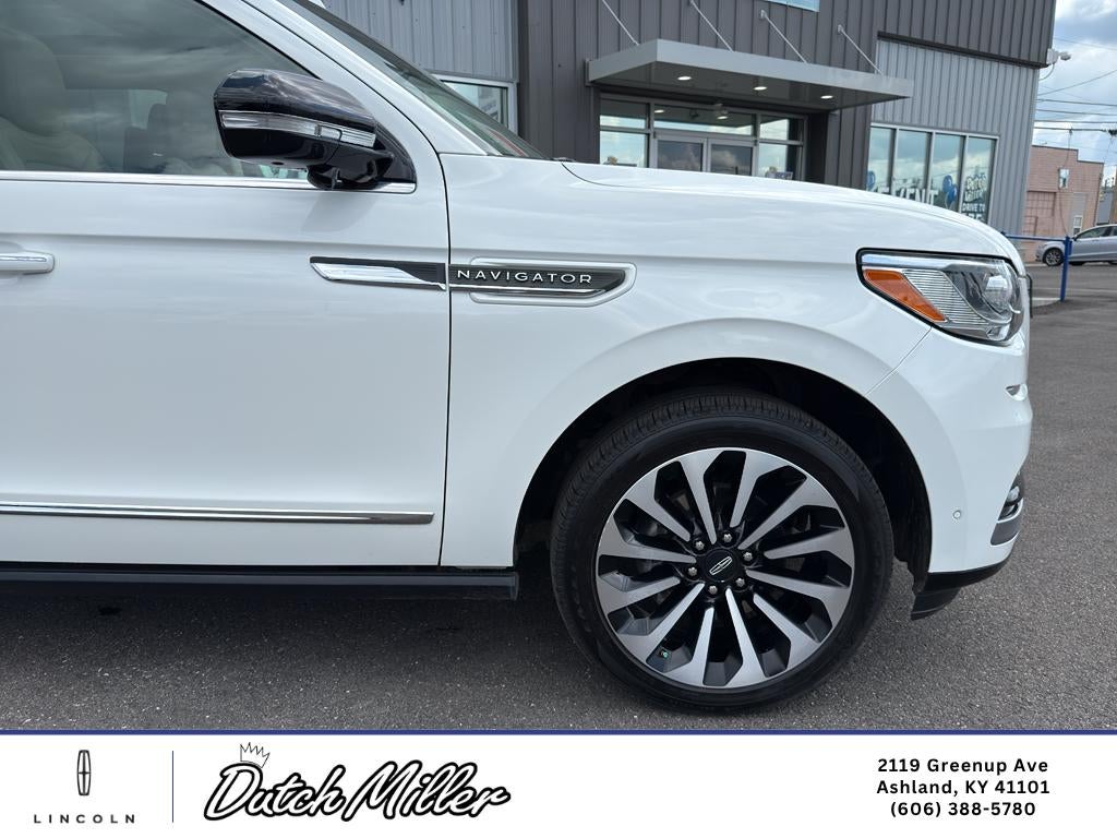 2022 Lincoln Navigator L Reserve