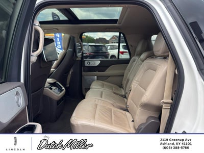 2022 Lincoln Navigator L Reserve
