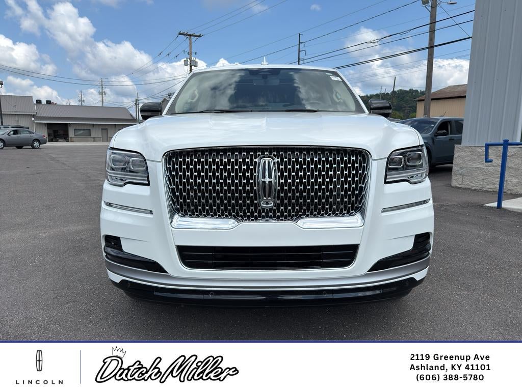 2022 Lincoln Navigator L Reserve