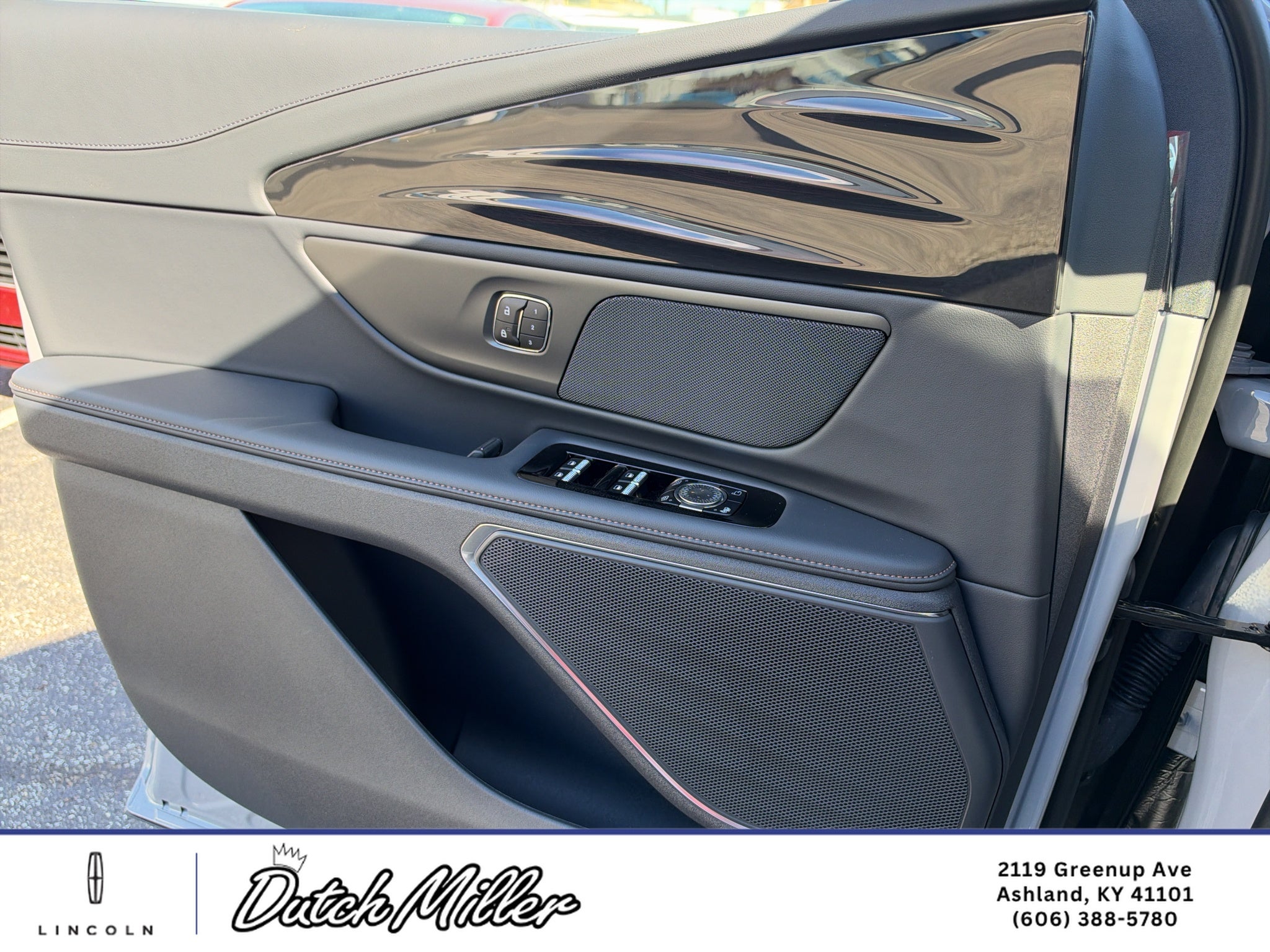 2026 Lincoln Nautilus Premiere - Photo 26