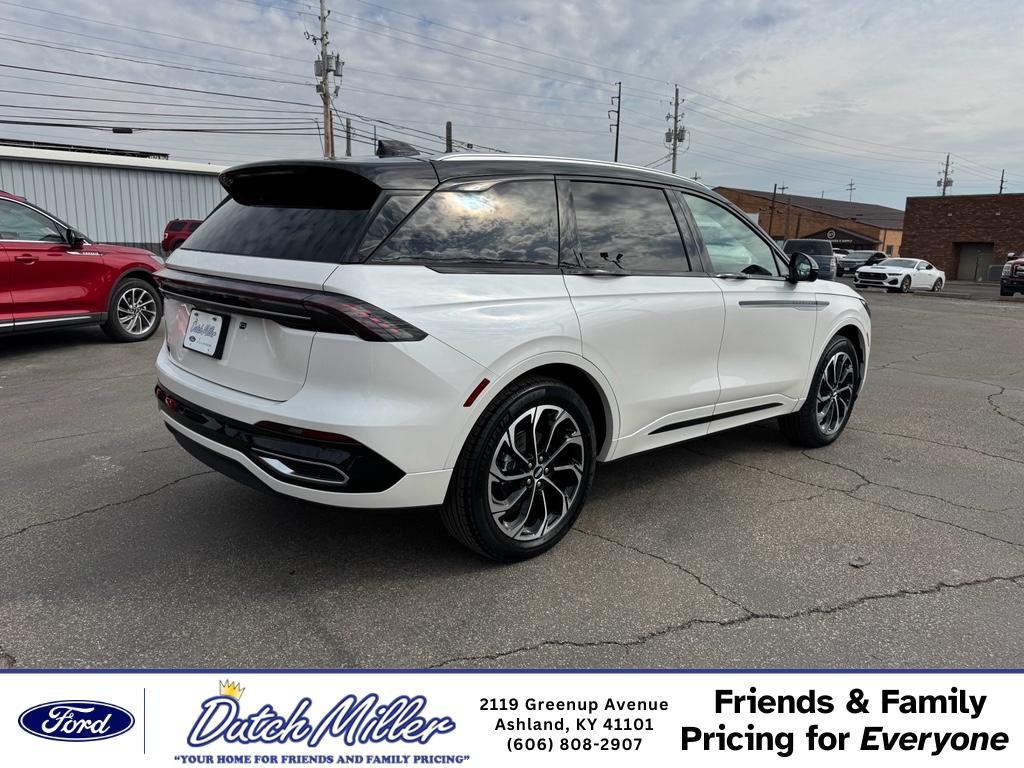 2026 Lincoln Nautilus Reserve