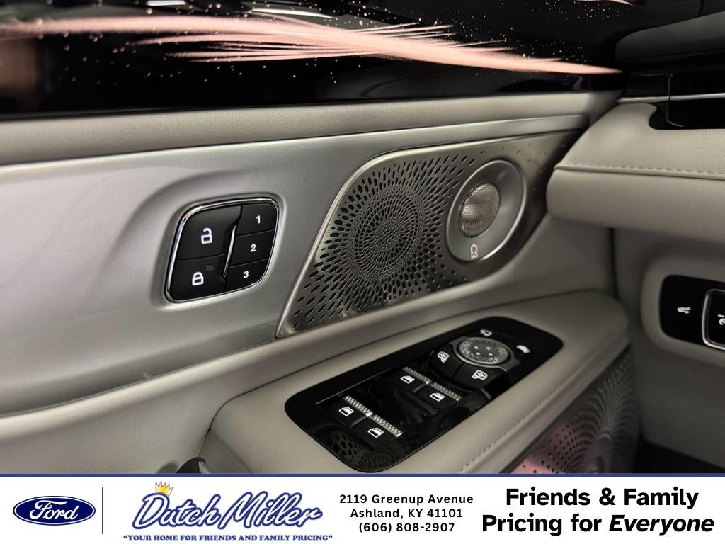 2026 Lincoln Nautilus Reserve