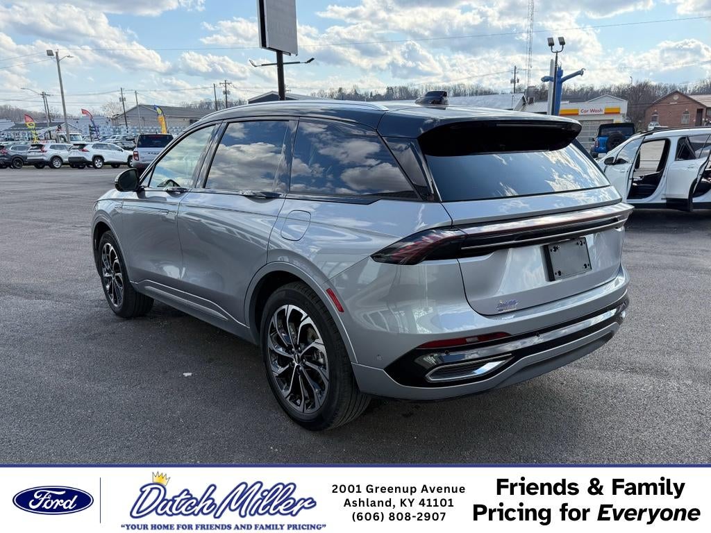 2024 Lincoln Nautilus Reserve