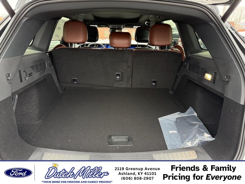 2026 Lincoln Nautilus Reserve