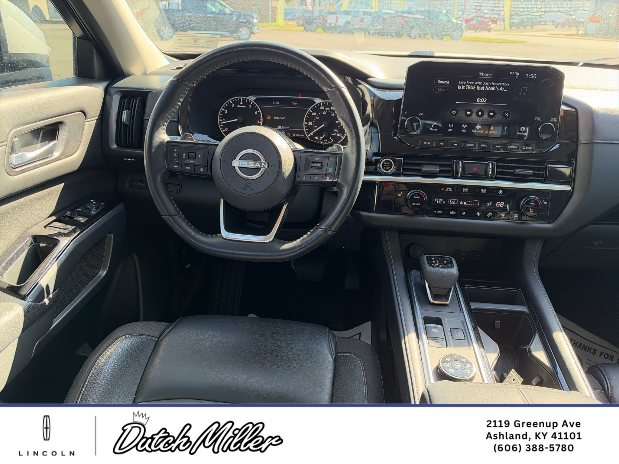 2023 Nissan Pathfinder SL