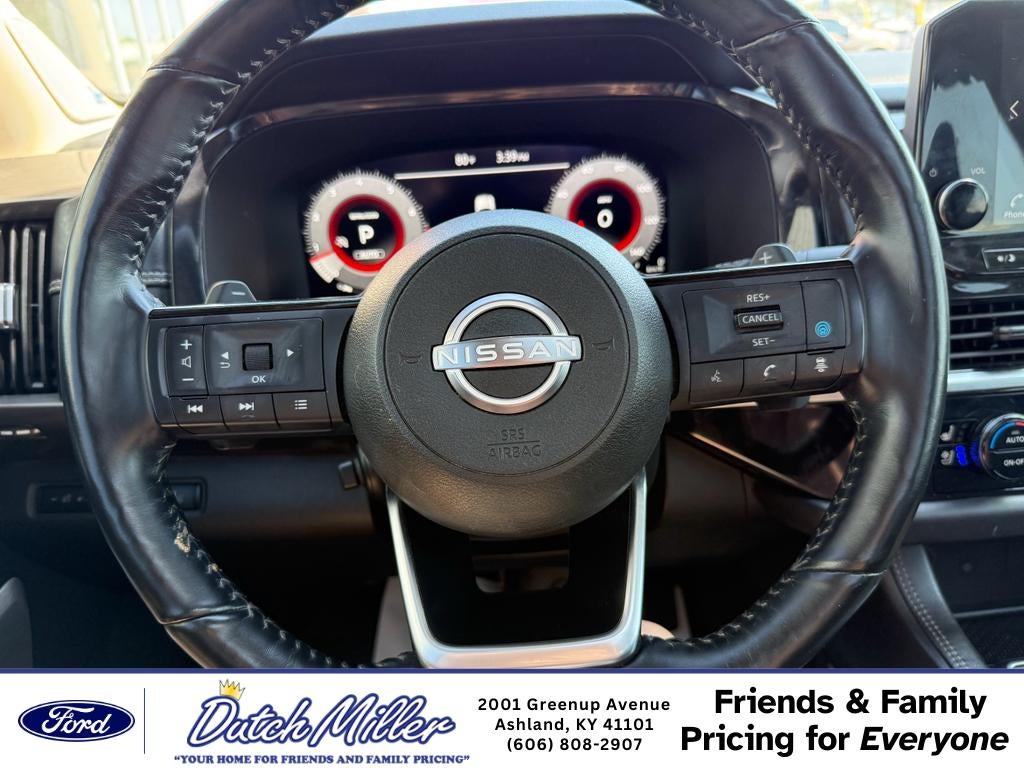 2023 Nissan Pathfinder Platinum