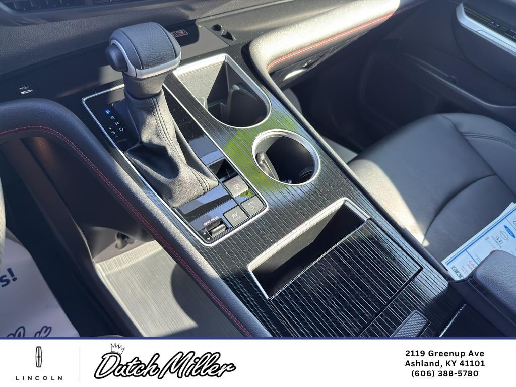 2025 Toyota Sienna XSE