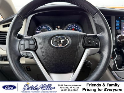 2017 Toyota Sienna XLE Premium