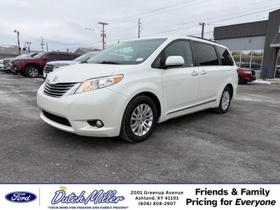 2017 Toyota Sienna XLE Premium