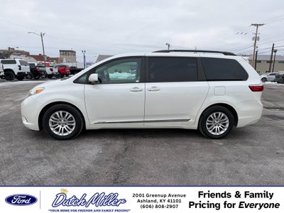 2017 Toyota Sienna XLE Premium