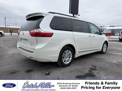 2017 Toyota Sienna XLE Premium