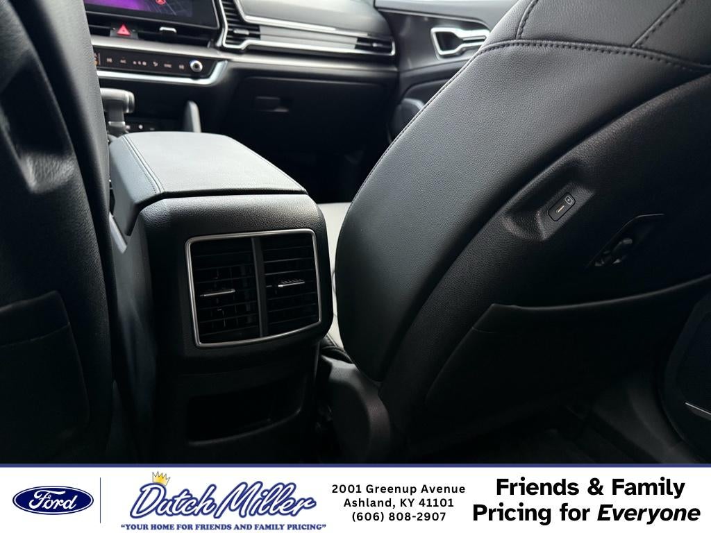 2025 Kia Sportage EX