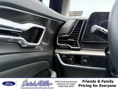 2025 Kia Sportage EX