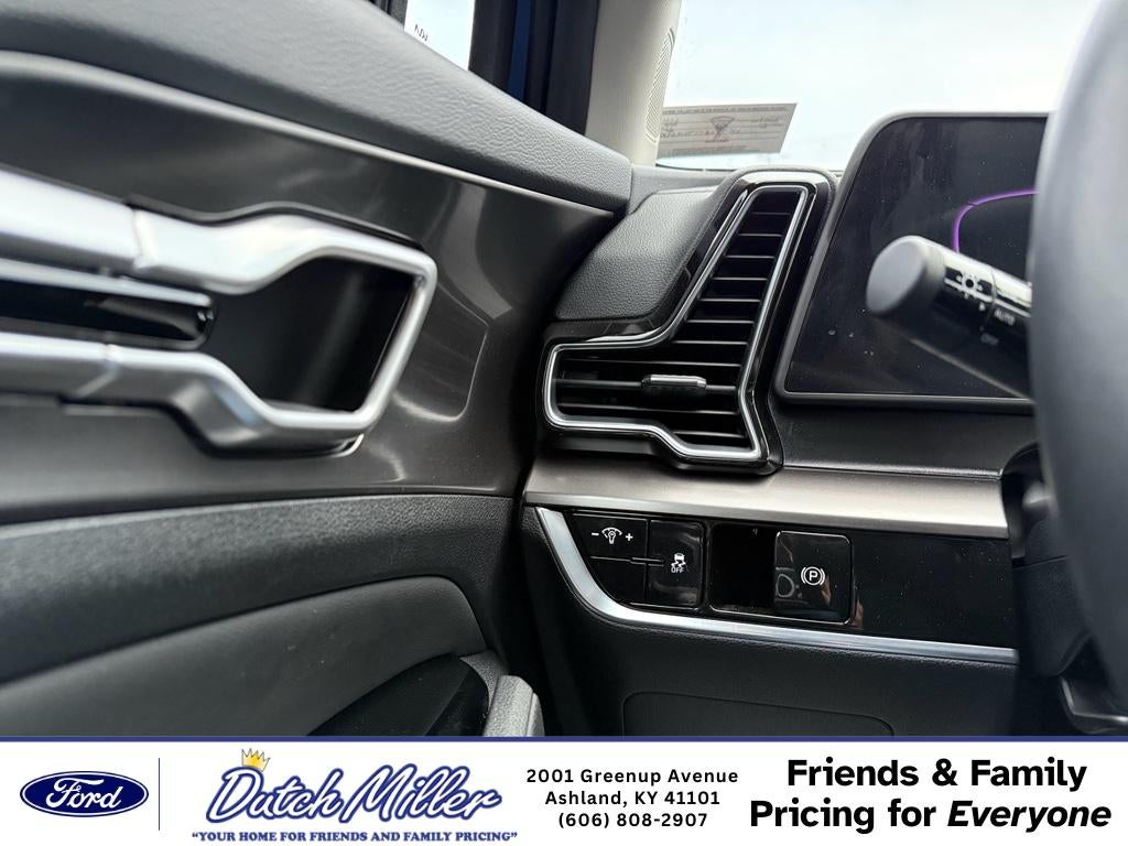 2025 Kia Sportage EX