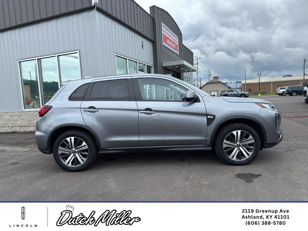 2025 Mitsubishi Outlander Sport SE