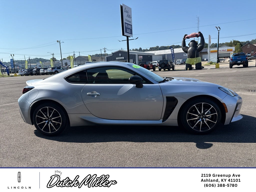 2023 Toyota GR86 Base