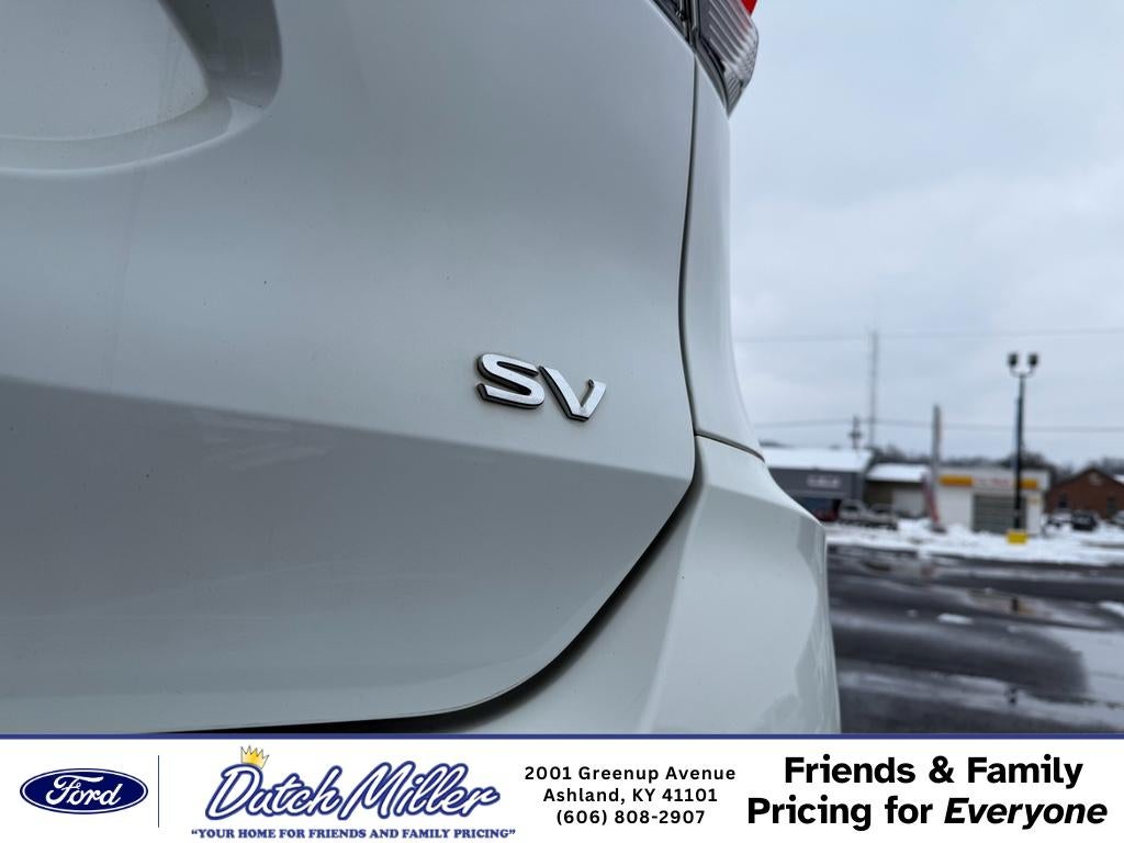 2017 Nissan Rogue SV