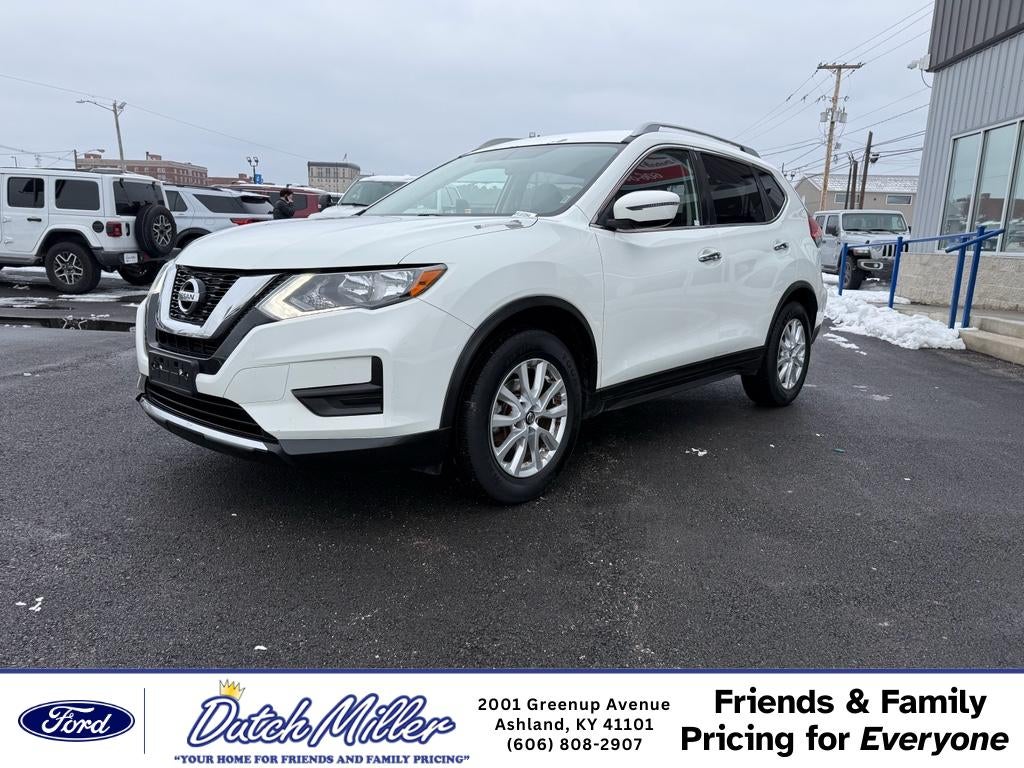 2017 Nissan Rogue SV