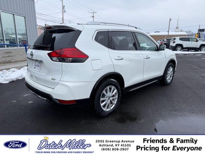 2017 Nissan Rogue SV