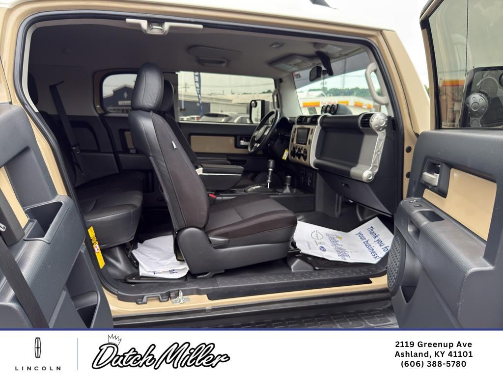 2014 Toyota FJ Cruiser 4WD 4dr Man (Natl)