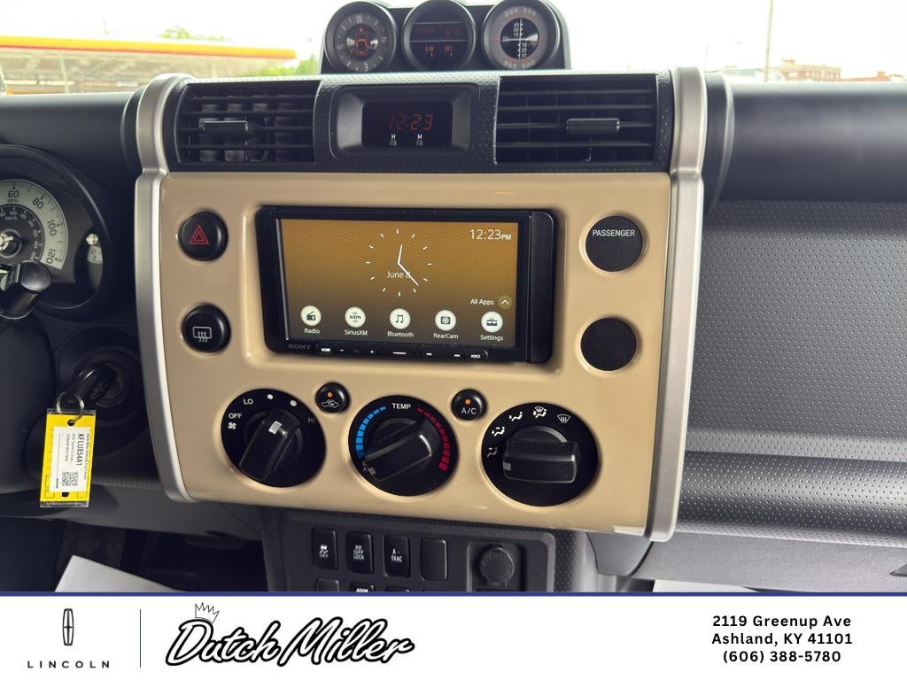 2014 Toyota FJ Cruiser 4WD 4dr Man (Natl)
