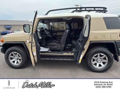 2014 Toyota FJ Cruiser 4WD 4dr Man (Natl)