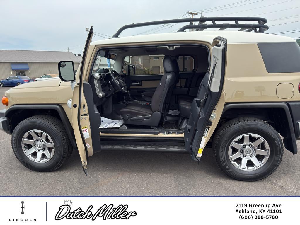 2014 Toyota FJ Cruiser 4WD 4dr Man (Natl)
