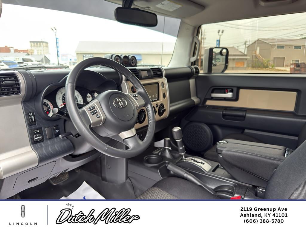 2014 Toyota FJ Cruiser 4WD 4dr Man (Natl)