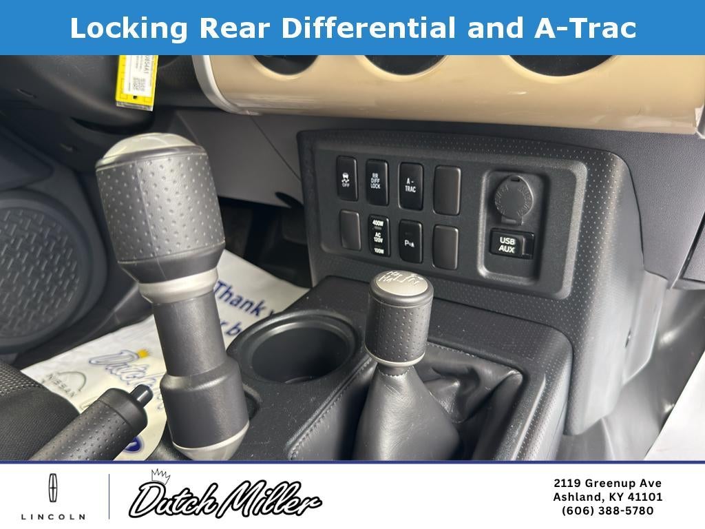 2014 Toyota FJ Cruiser 4WD 4dr Man (Natl)