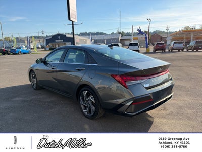 2025 Hyundai Elantra Limited