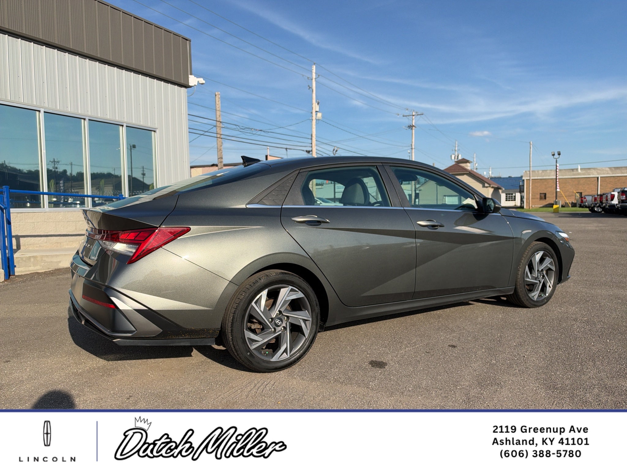 2025 Hyundai Elantra Limited