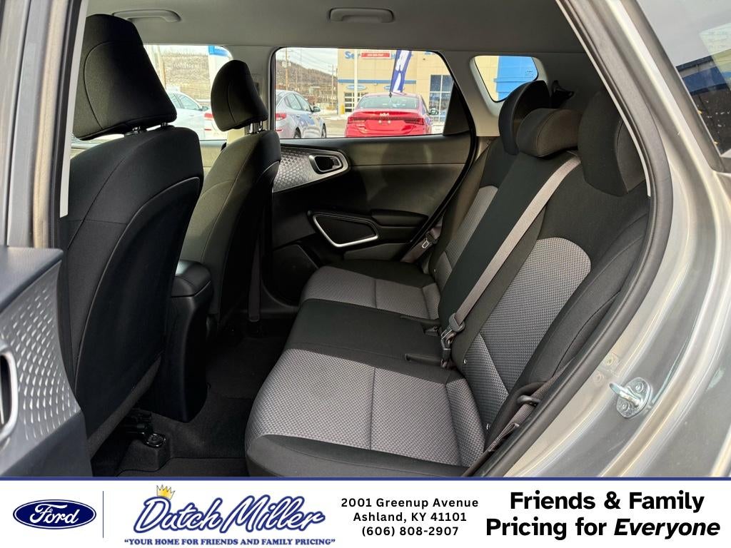 2023 Kia Soul LX
