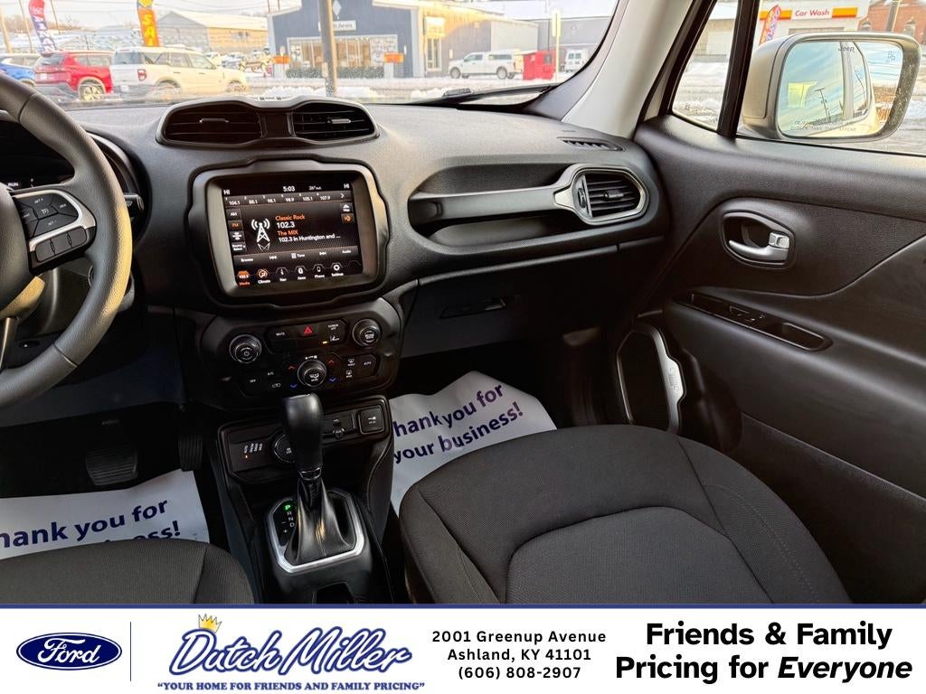 2023 Jeep Renegade Latitude