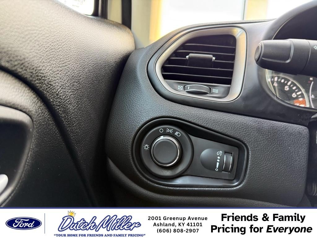 2023 Jeep Renegade Latitude