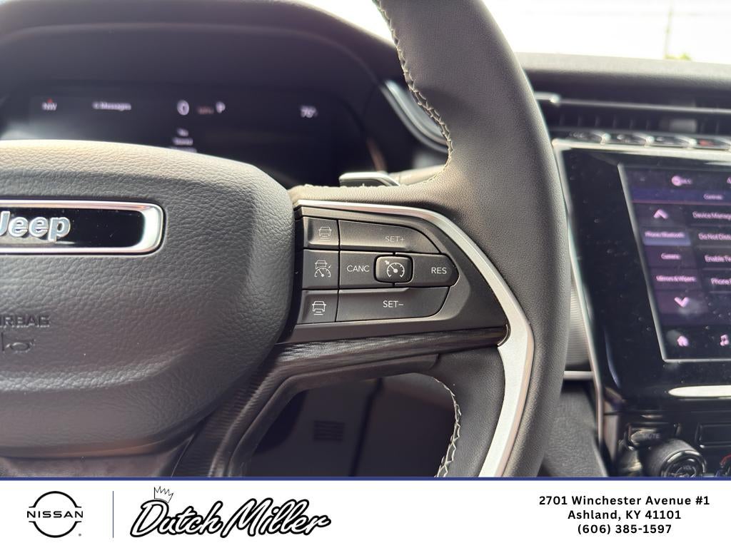 2025 Jeep Grand Cherokee Laredo