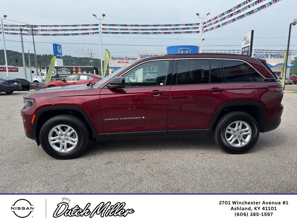 2025 Jeep Grand Cherokee Laredo