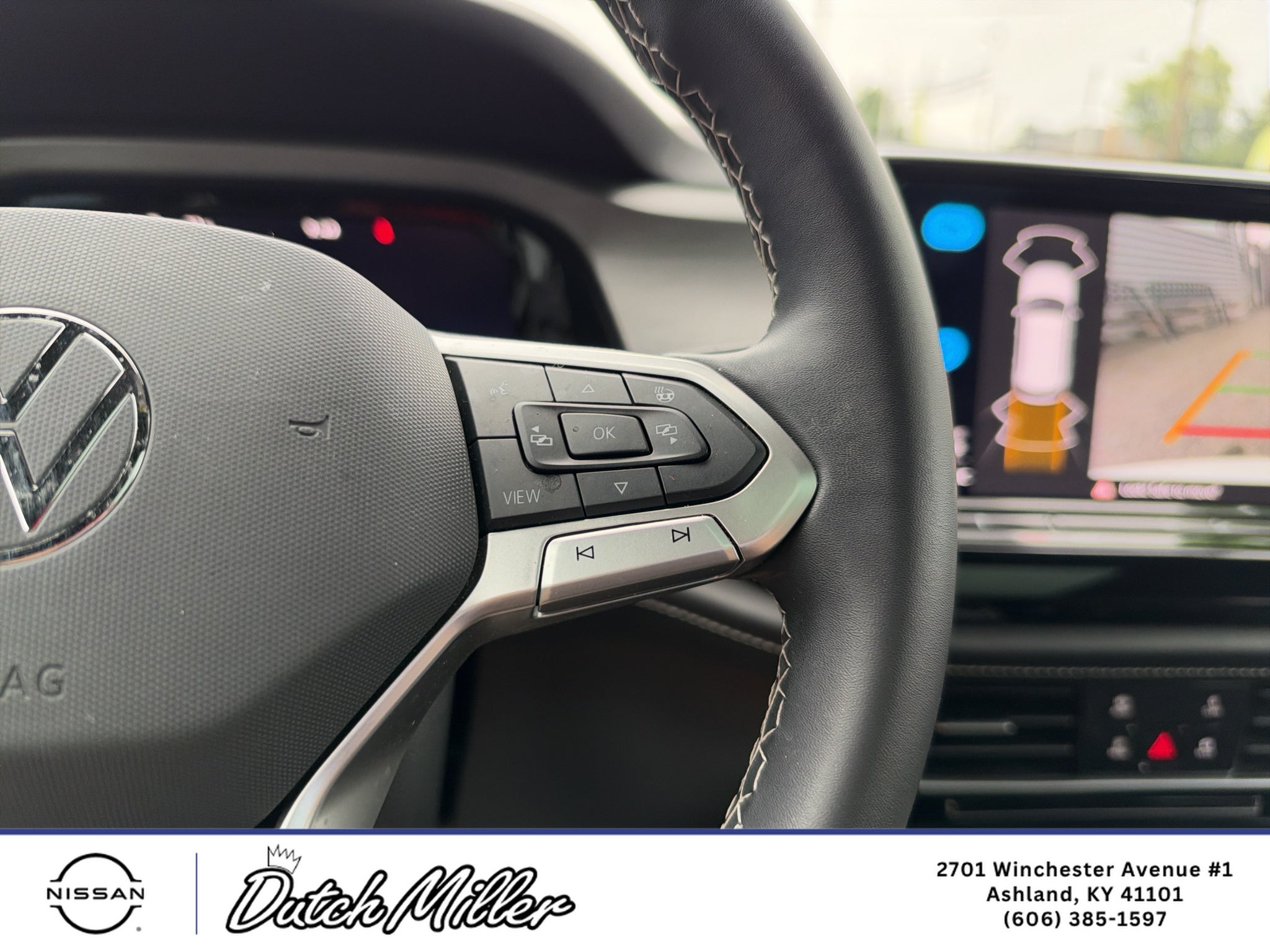 2024 Volkswagen Atlas Cross Sport 2.0T SE w/Technology