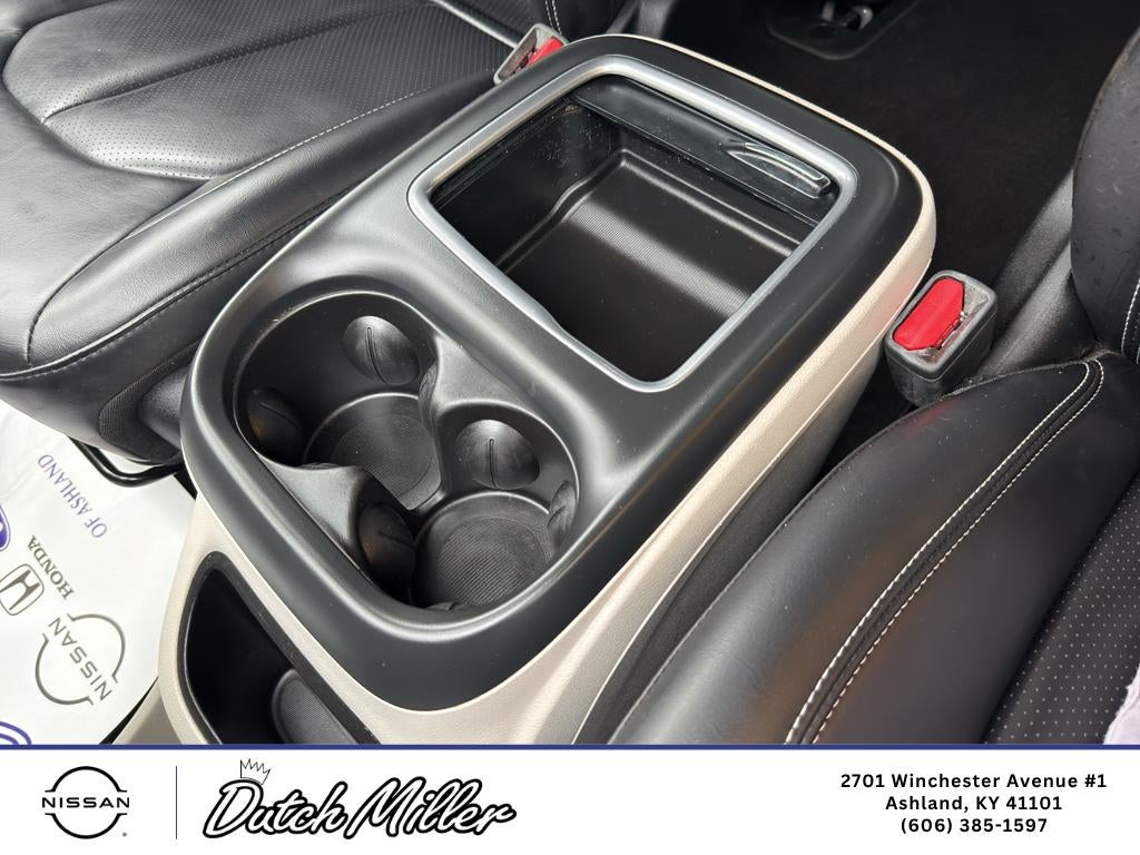 2023 Chrysler Pacifica Hybrid Touring L
