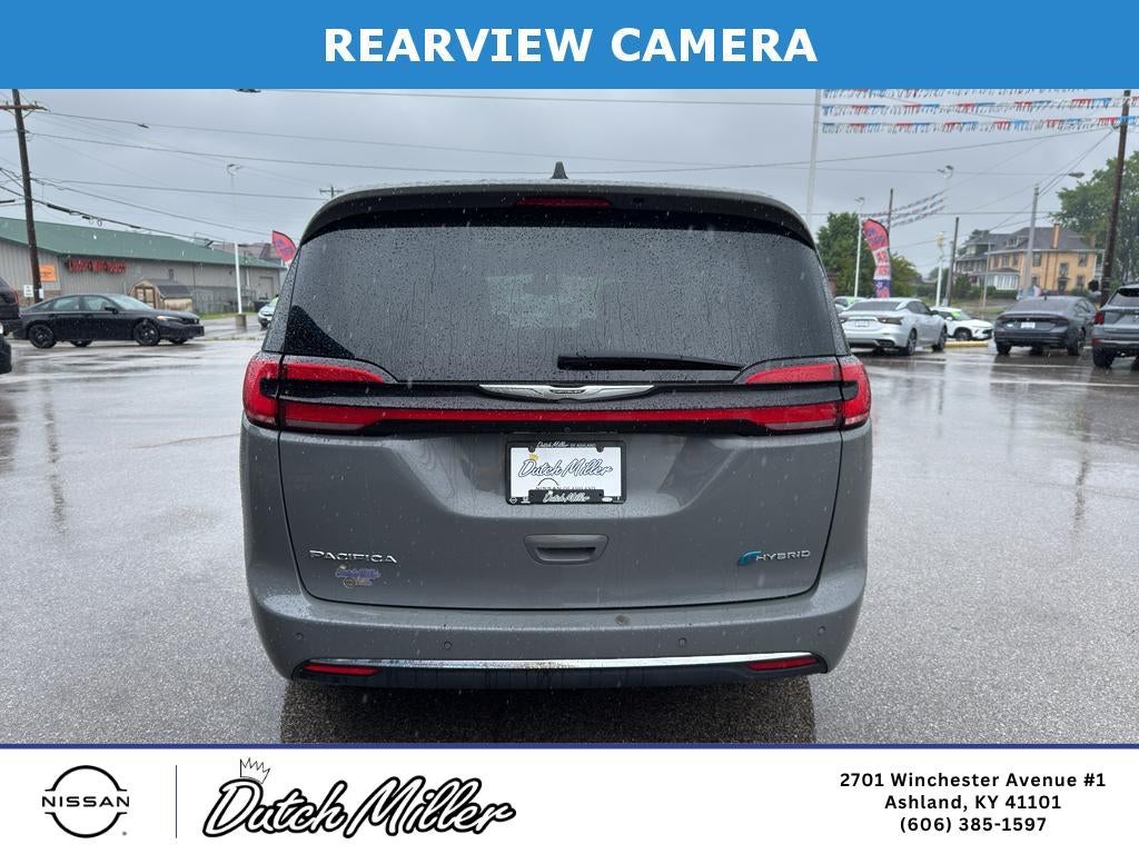 2023 Chrysler Pacifica Hybrid Touring L