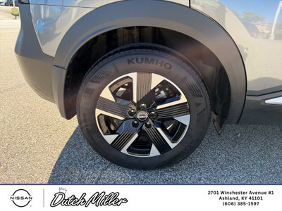 2025 Nissan Kicks SV