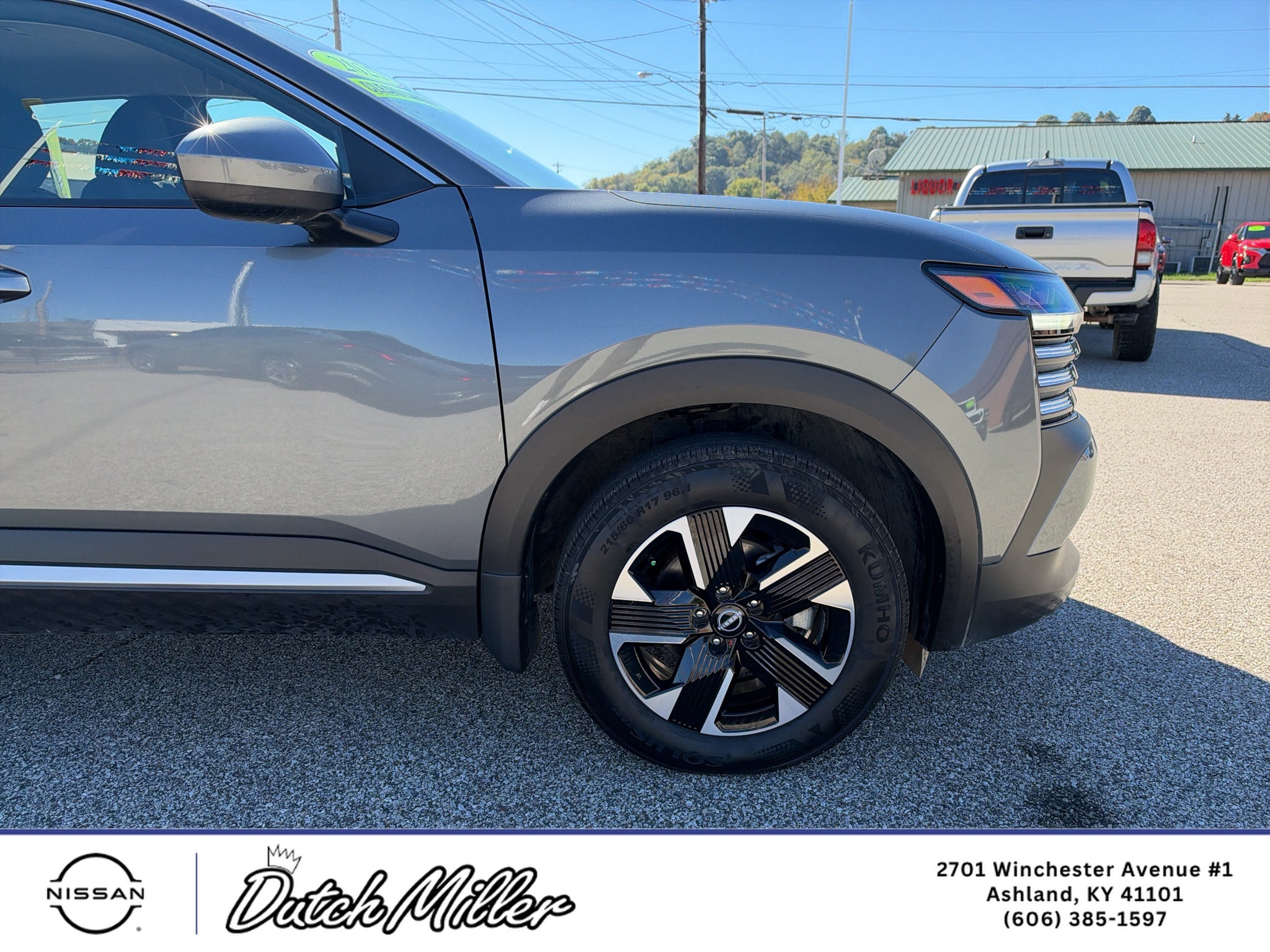2025 Nissan Kicks SV