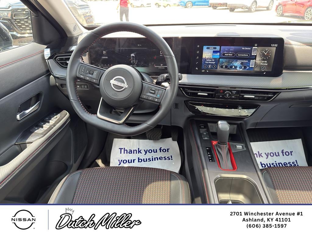 2025 Nissan Kicks SR