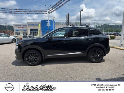 2025 Nissan Kicks SR