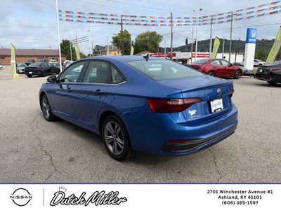 2024 Volkswagen Jetta SE