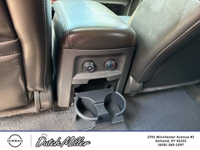 2012 Nissan Pathfinder LE