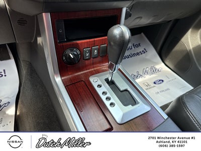 2012 Nissan Pathfinder LE