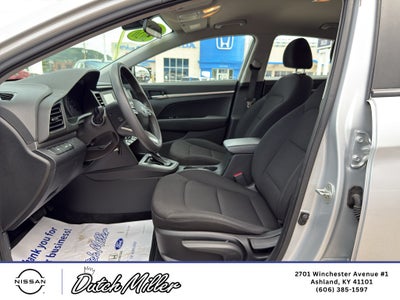 2020 Hyundai Elantra SE