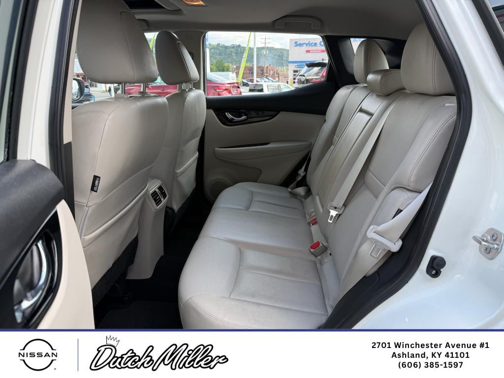 2022 Nissan Rogue Sport SL